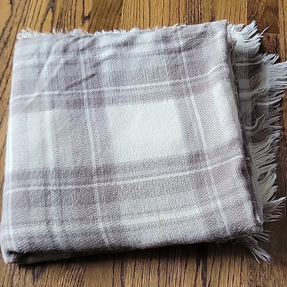Blanket Plaid Cream Tan Fringe Soft Square Shawl Throw Wool Feels Scarf 57